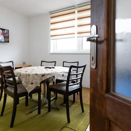 Zelengora Apartment *